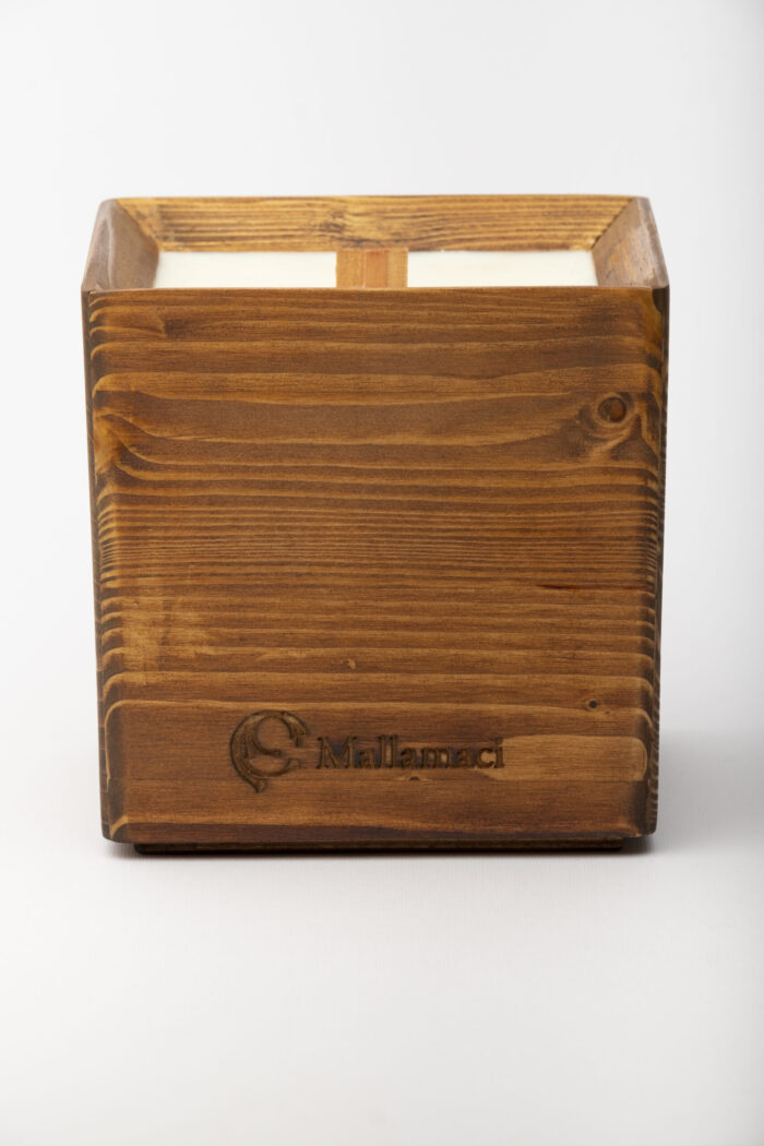SAFFRON WOODEN CANDLE